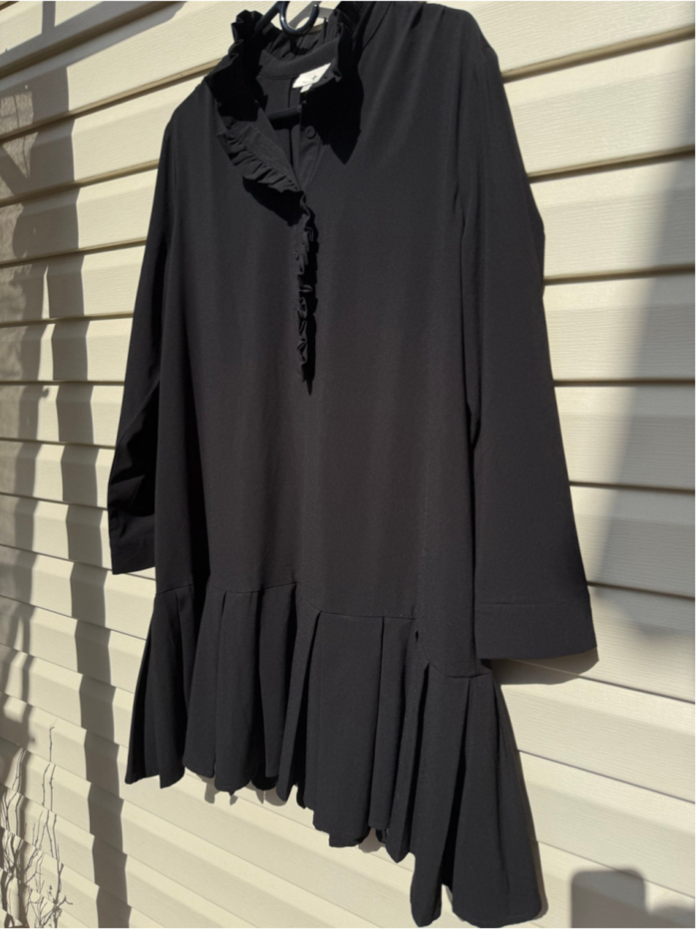 Tuckernuck Black Crepe Tate Dress XL Ruffle Drop Waist Pleated Mini Long Sleeve - Picture 3 of 7